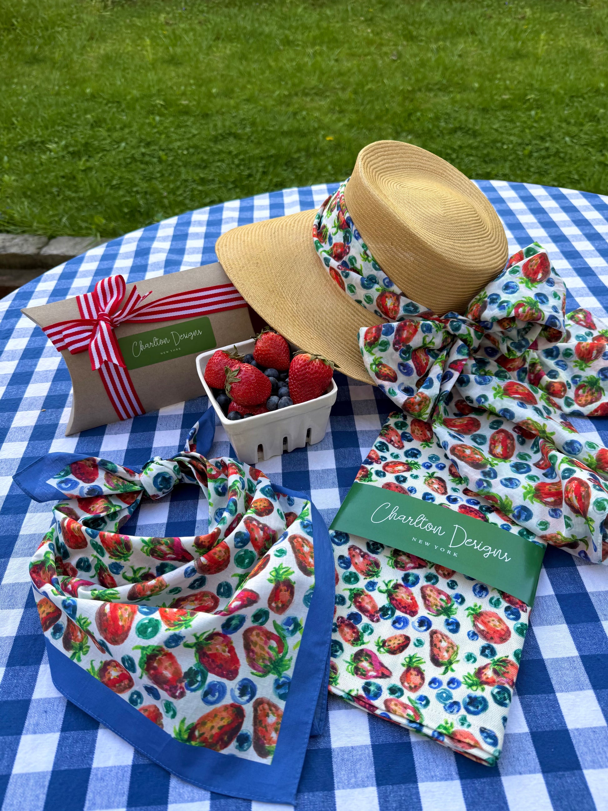 Very Berry Napkin Set